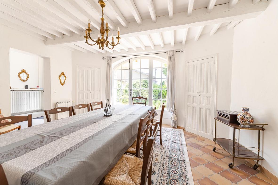 Maison De Maitre 230M² En Plein Coeur Du Village Camps-la-Source 외부 사진